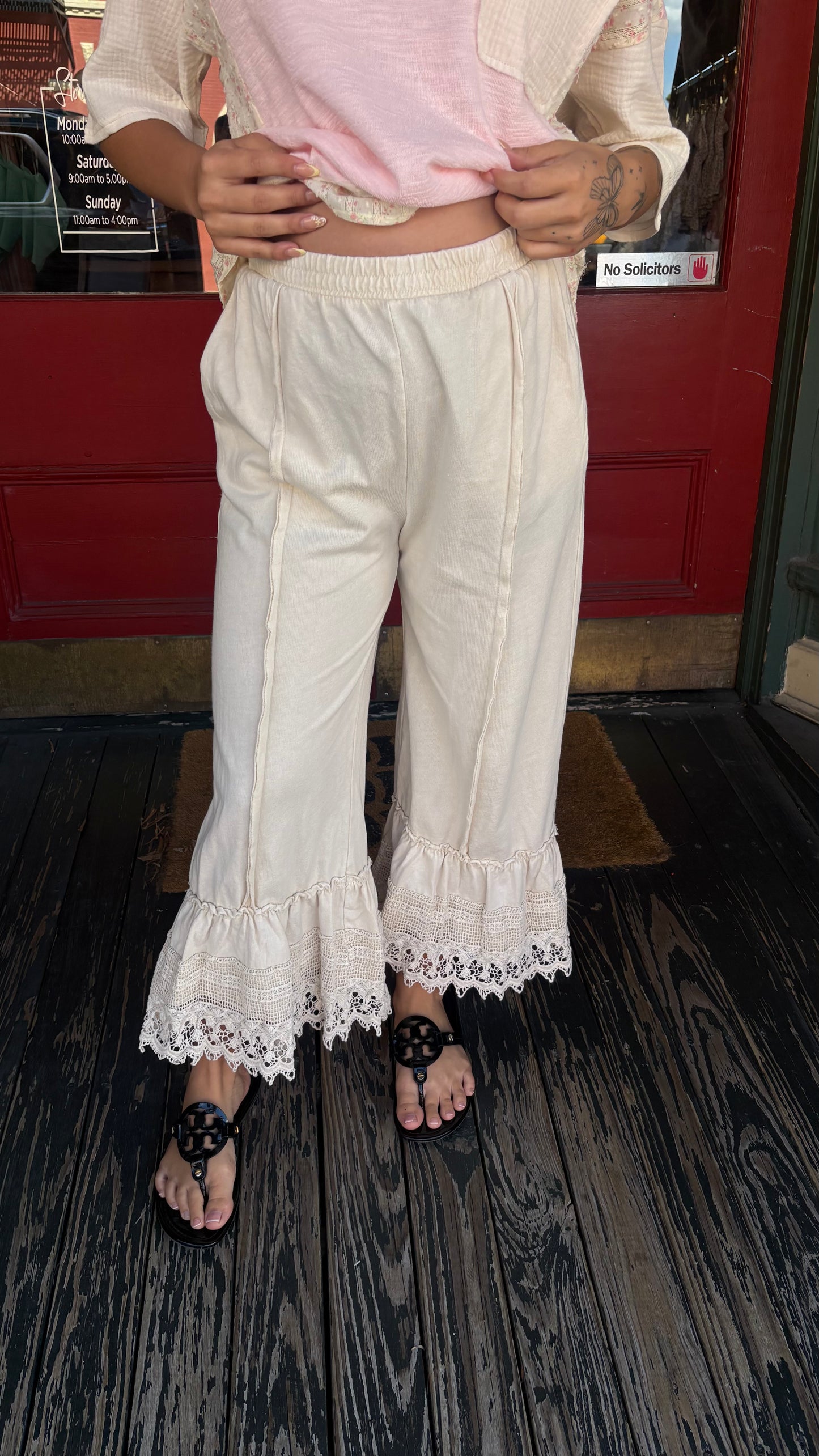 Soft Horizon – Ivory Lace Flow Pants