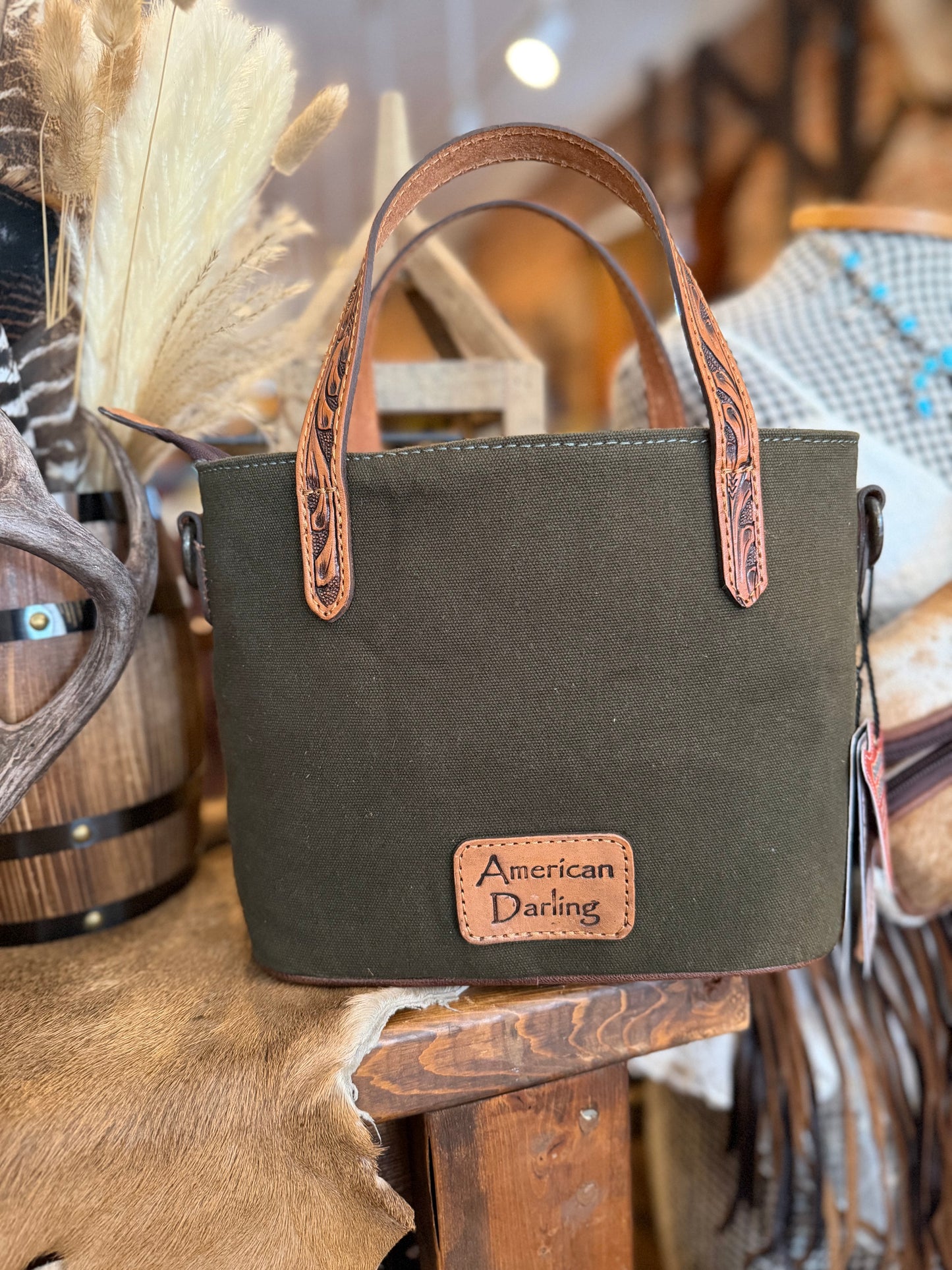 Evergreen Trail – Tooled Purse