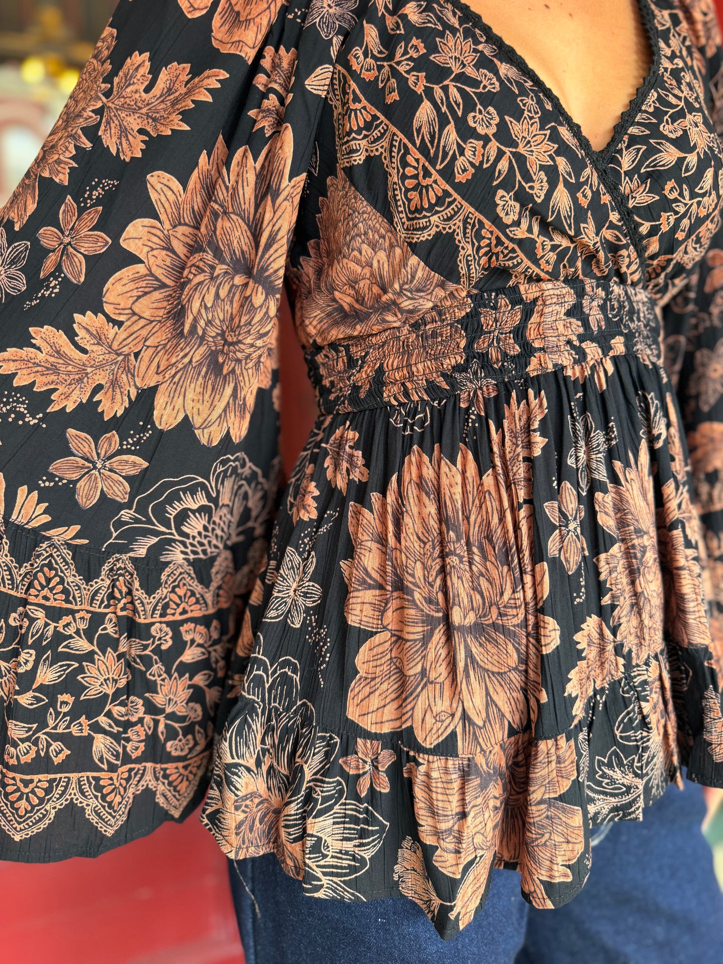 Cinnamon Flora – Bell Sleeve Top