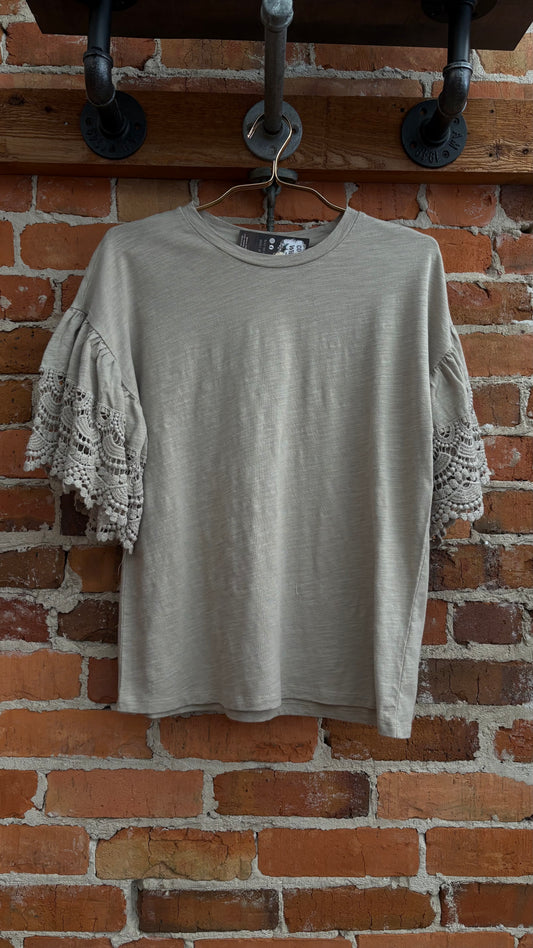 Willow Lace – Taupe Top