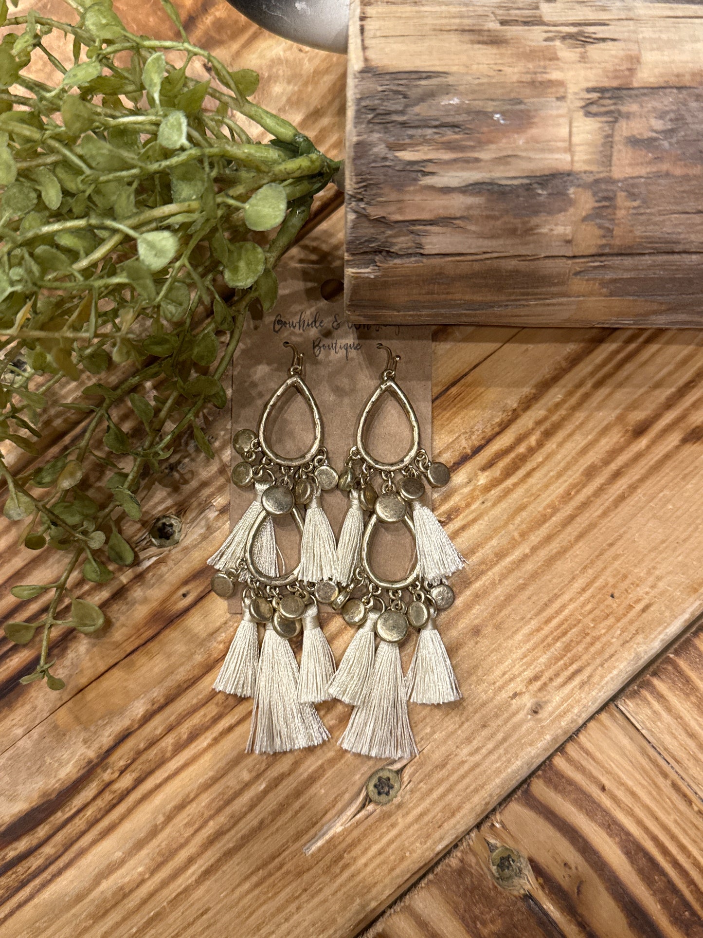 Urban Tassel - Earrings