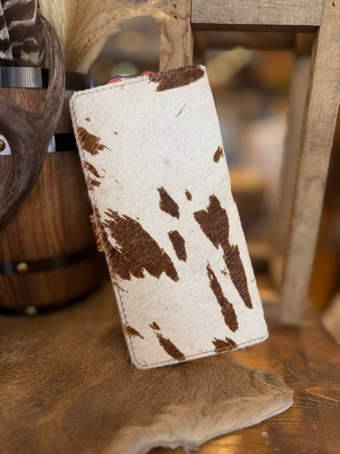 The Wildflower Trail - Cowhide Wallet