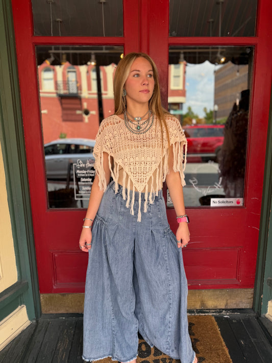 Whispering Sands – Crochet Poncho