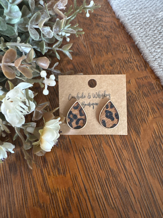 Cheetah Fur - Stud Earrings