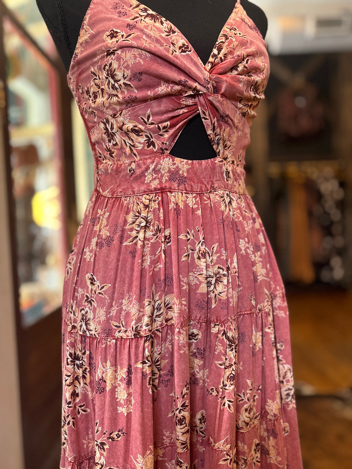 Blushwood – Rose Floral Maxi Dress