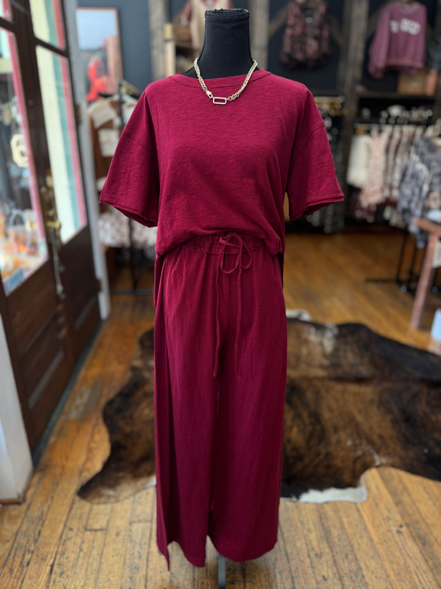 Cabernet Season – Textured S/S Pant Lounge Set