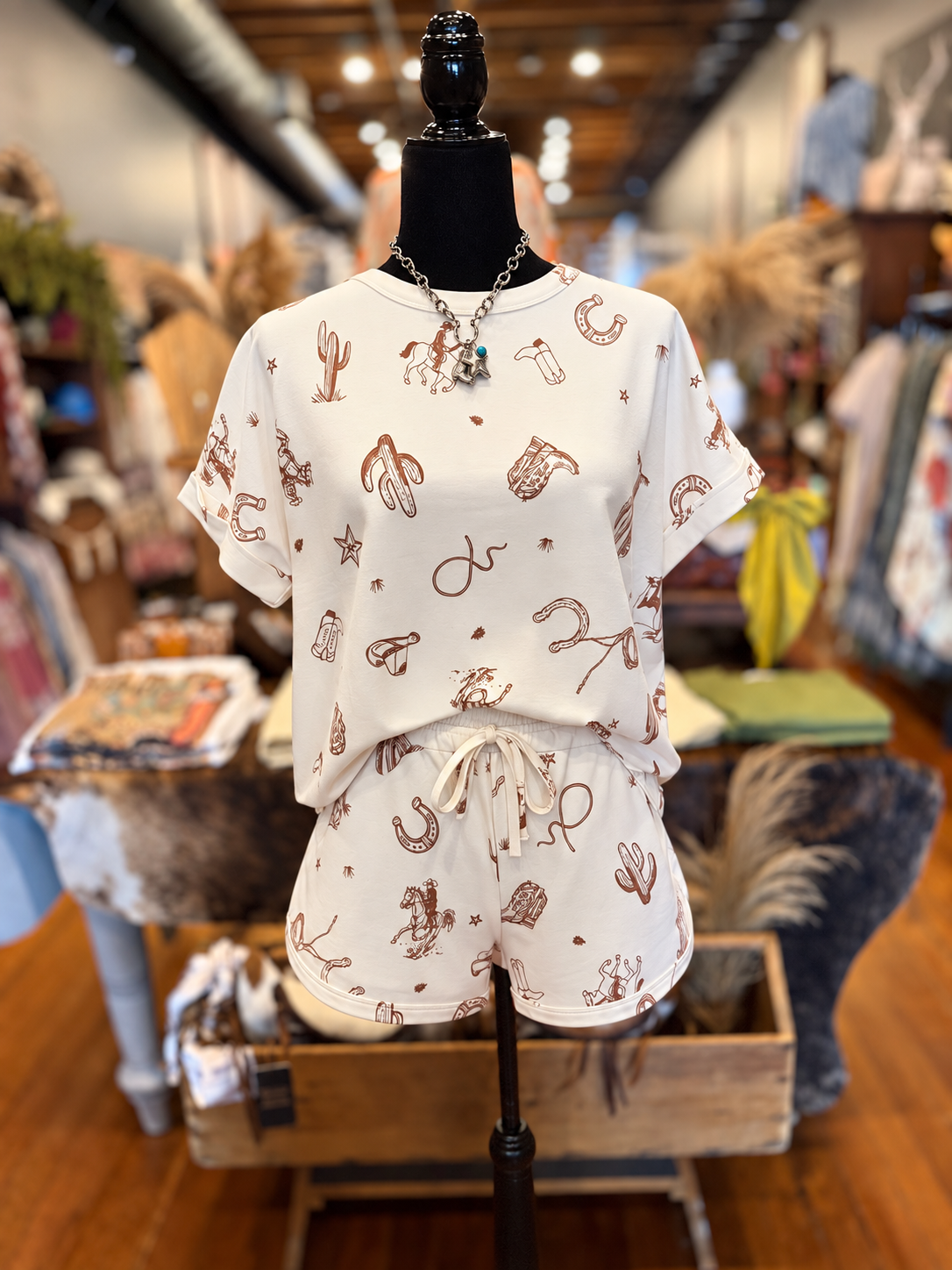 Lazy Cowgirl – Western Lounge Set
