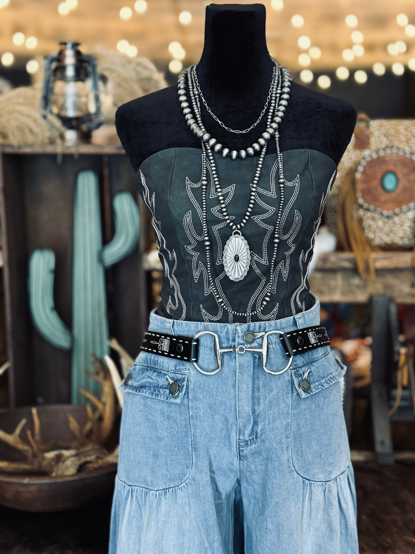Boot Stitch Corset - Black Top