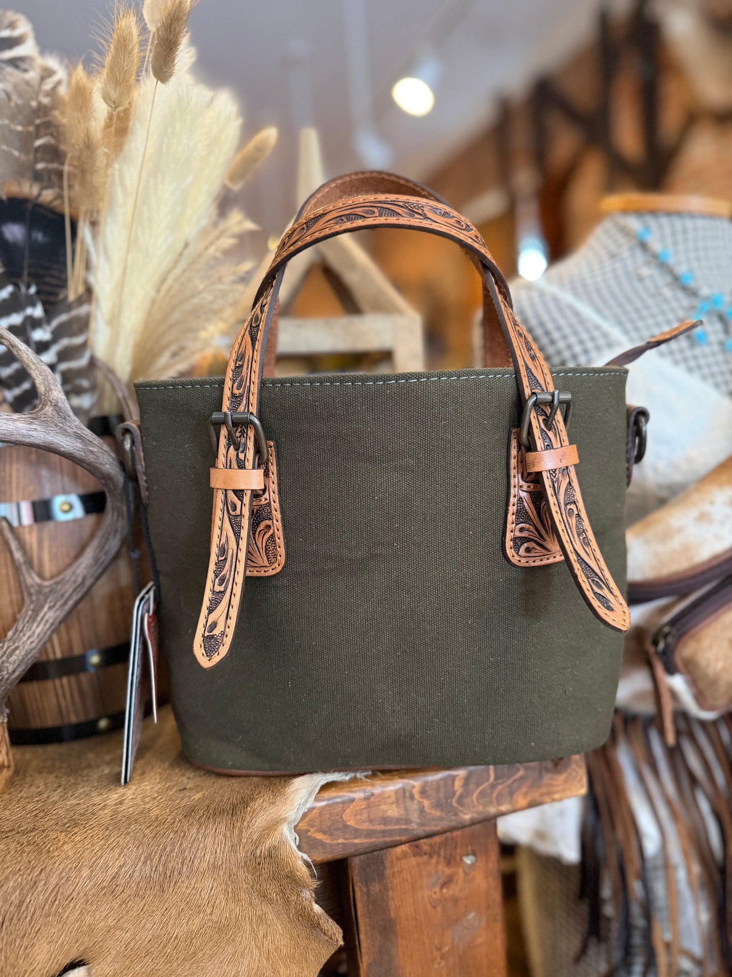 Evergreen Trail – Tooled Purse