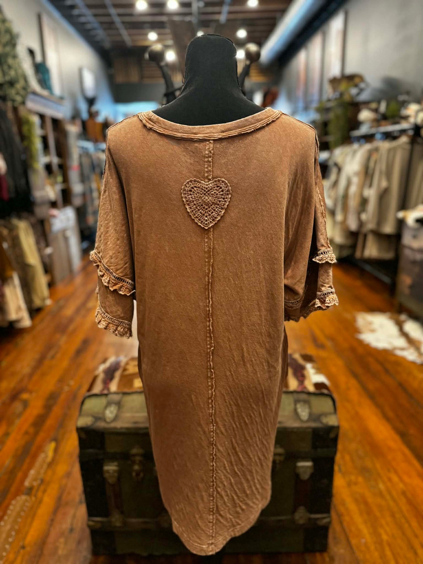 Wild Ember – T-Shirt Dress