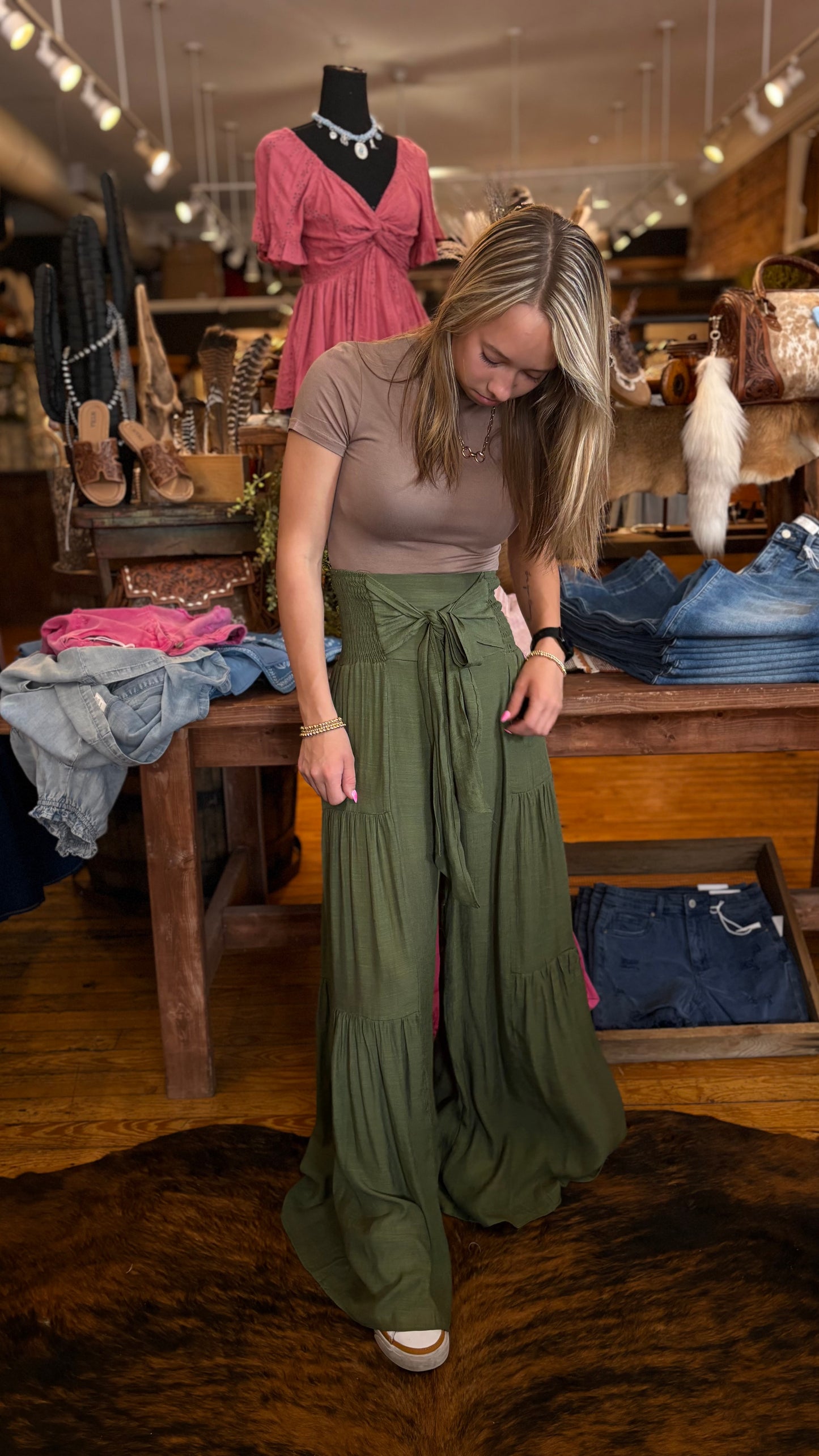 Earthbound Olive – Wide Leg Pants