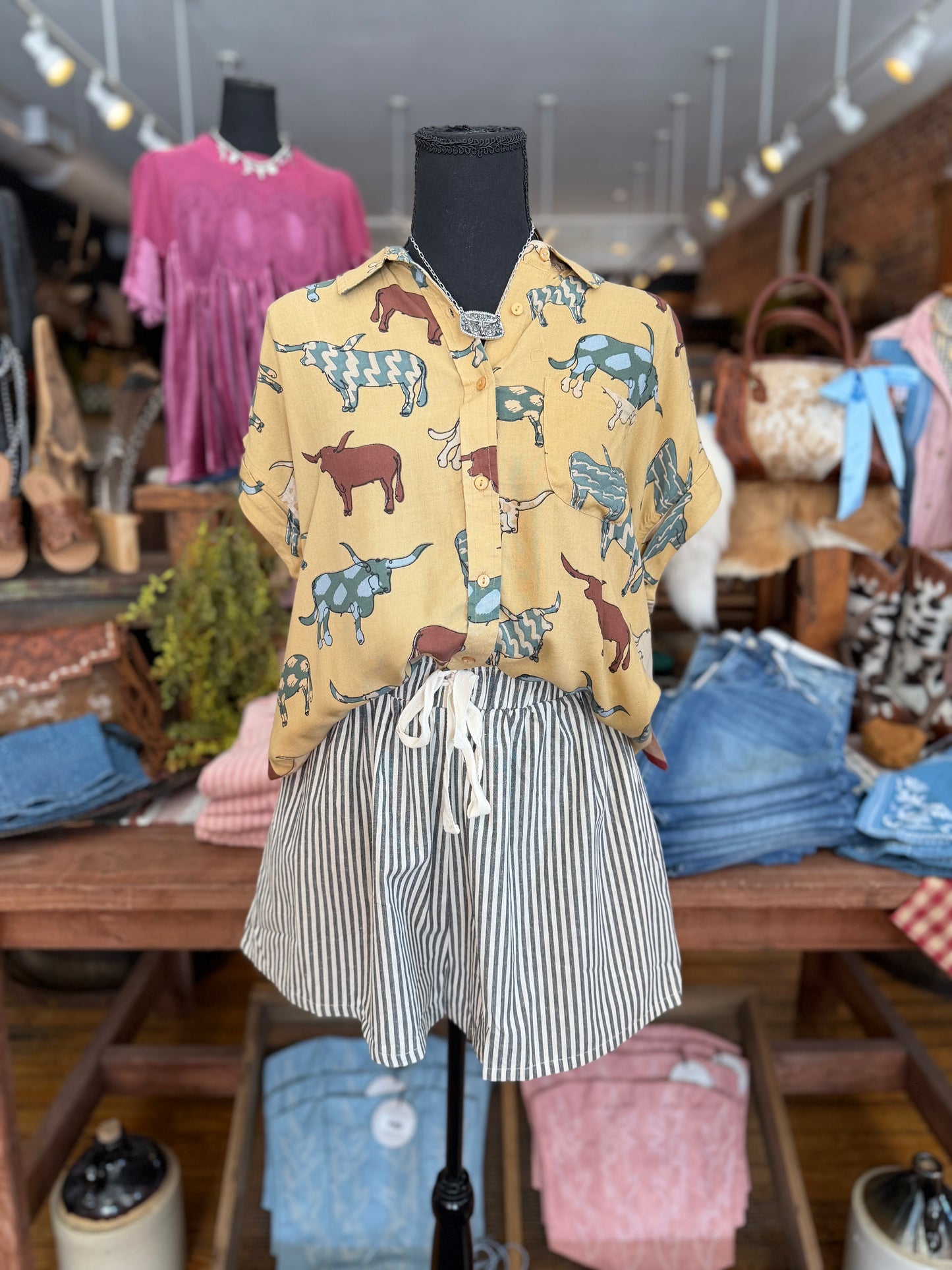 Longhorn Patch – Mustard Top