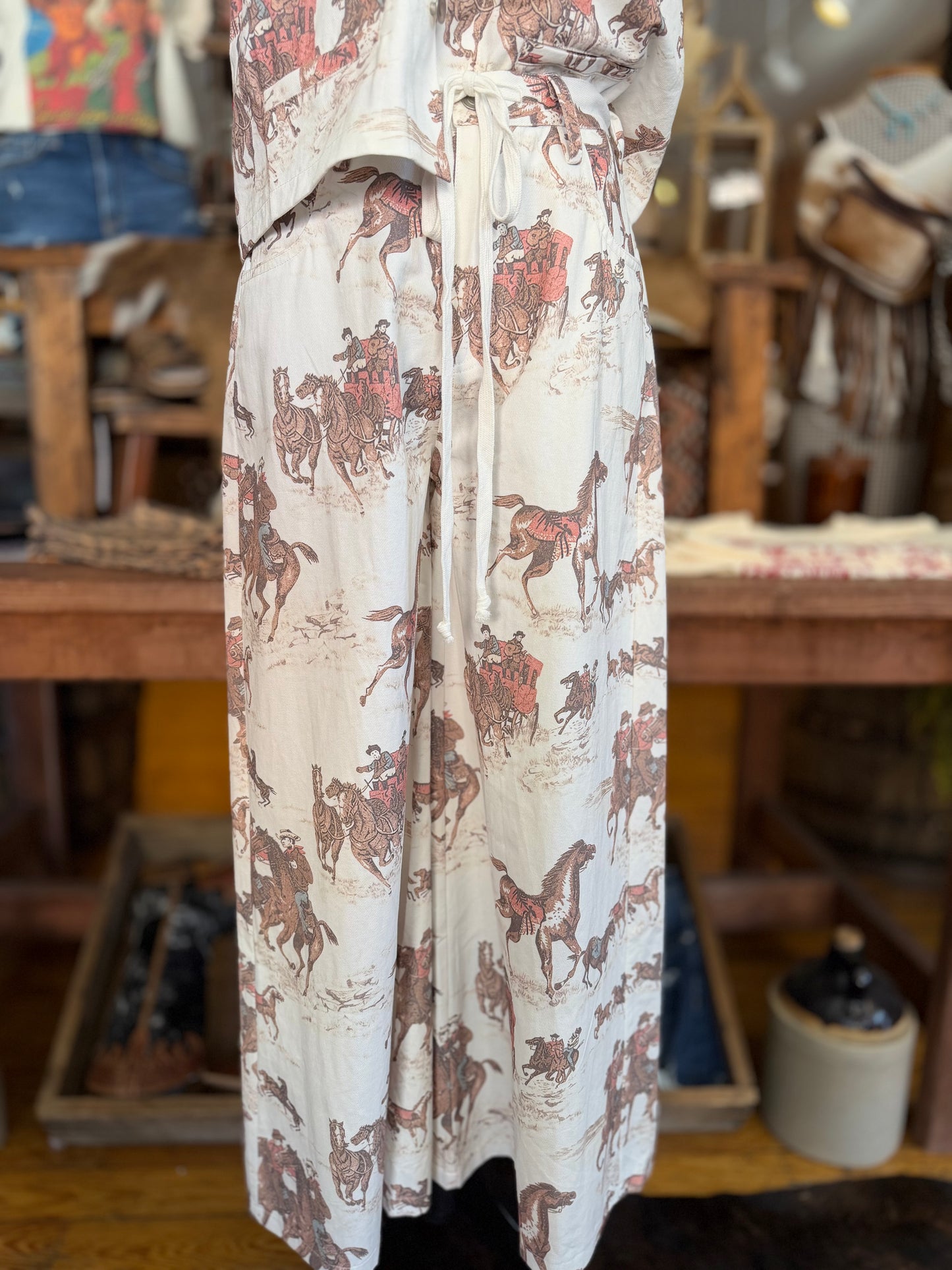 Wagon Wheel Romance – Wide Leg Pants