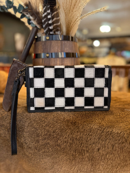 Mesa Checkered – Genuine Leather & Cowhide Wristlet
