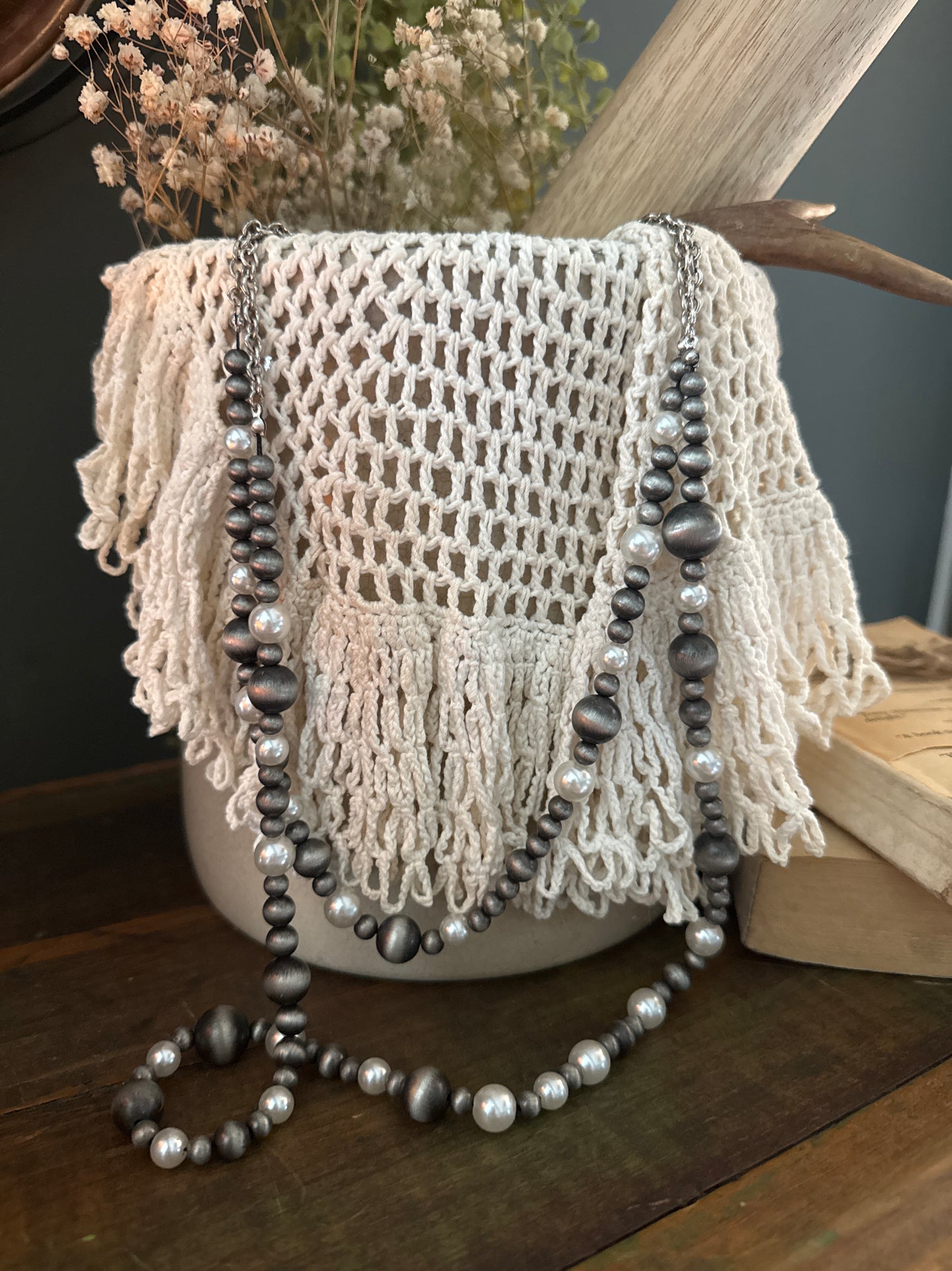 Western Pearl Flare - Necklace Set