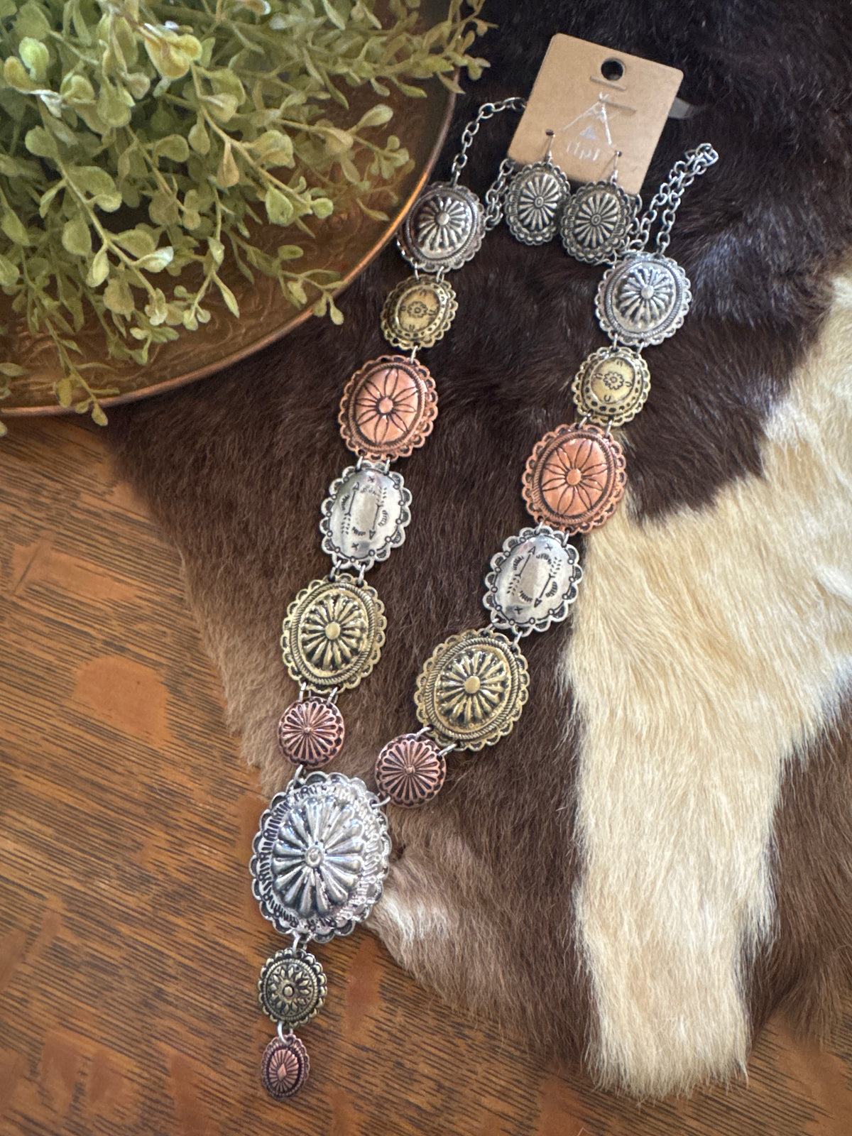 Mixed Metal - Concho Lariat Necklace