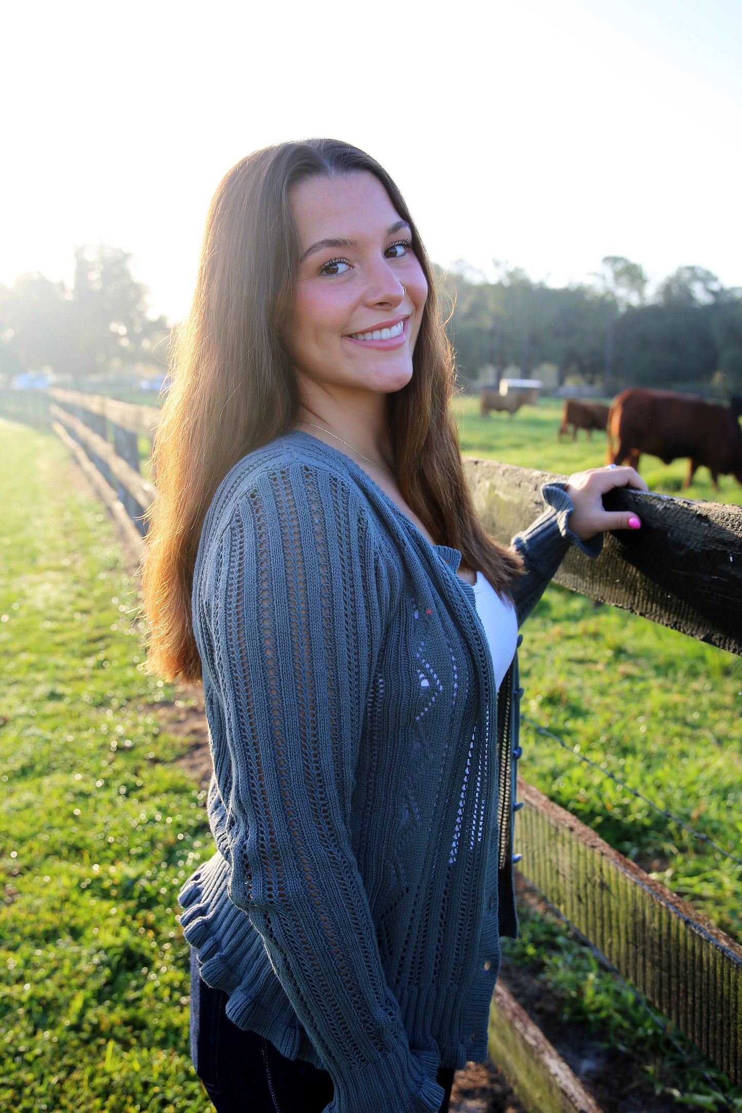 Smoky Mountain – Blue Ruffle Knit Cardigan