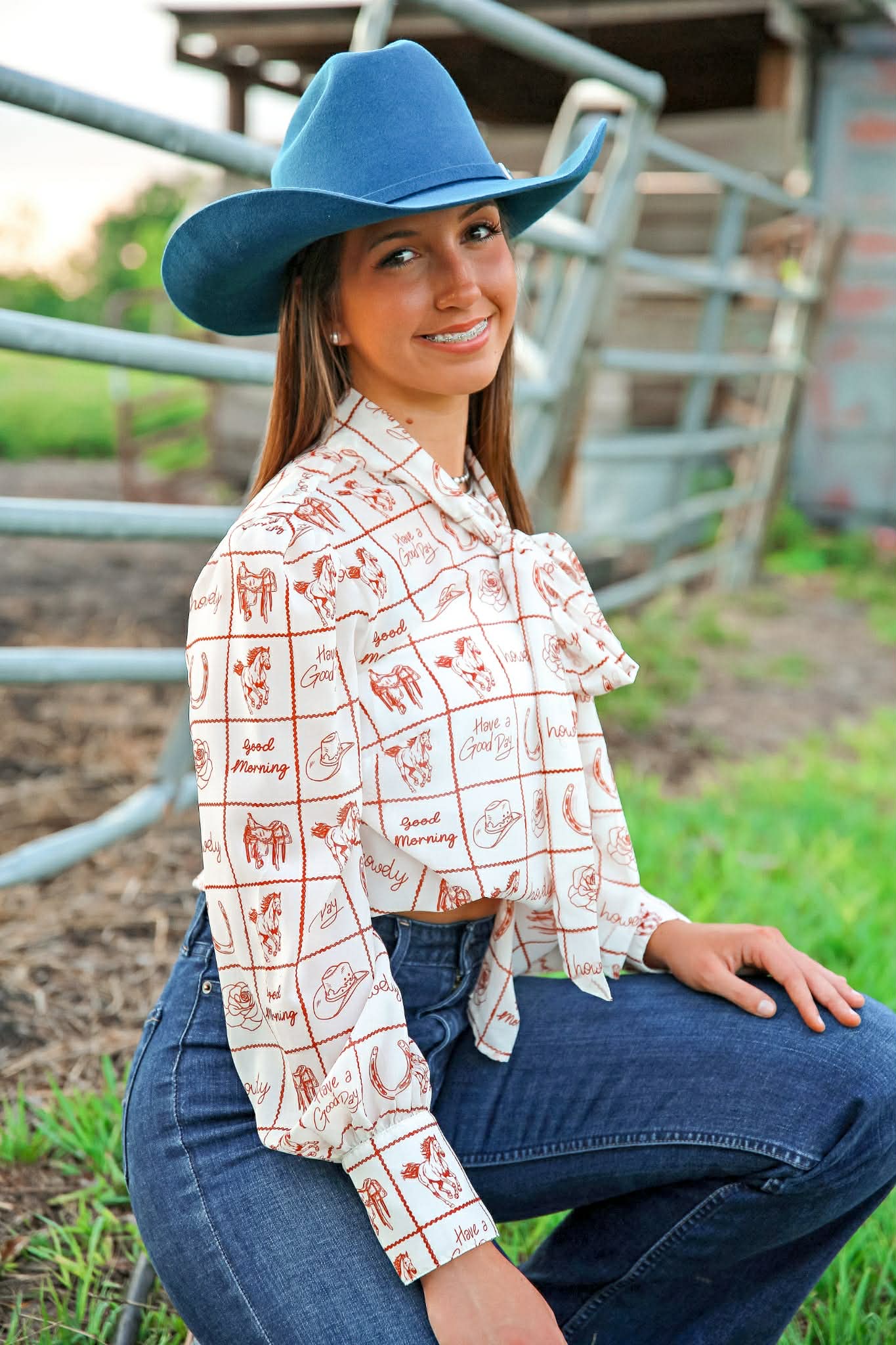 Stamped Horizon – Western Tie Top