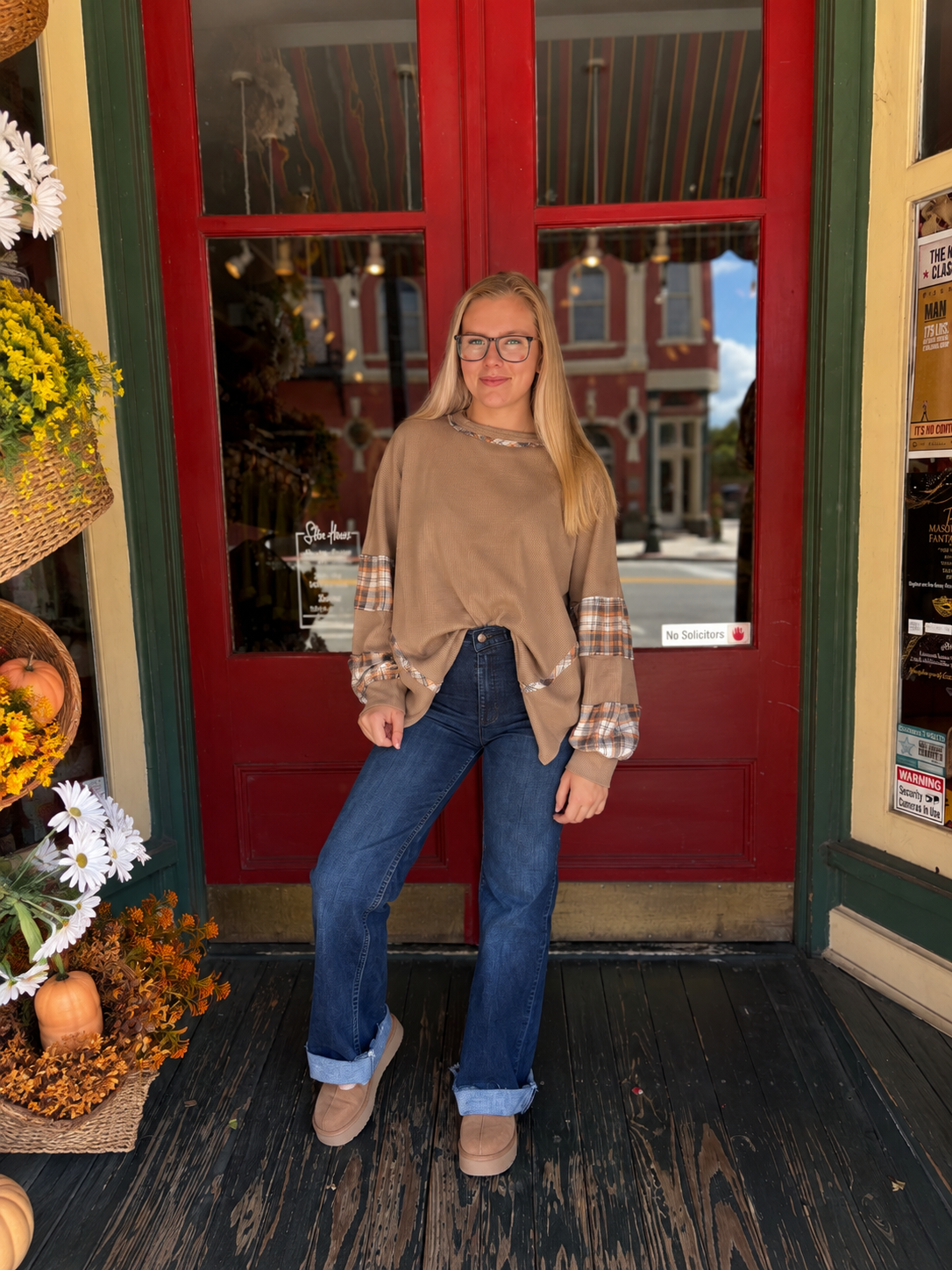 Mountain Bound – Mocha Plaid Thermal Top