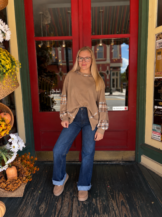 Mountain Bound – Mocha Plaid Thermal Top