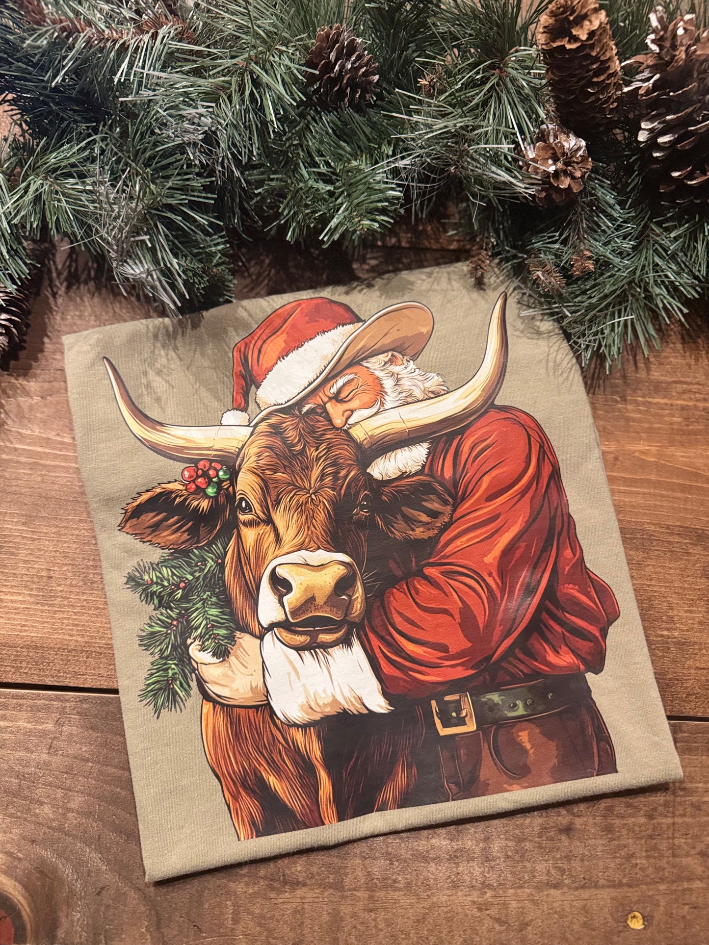 Santa Hugs - Sandstone Graphic Tee