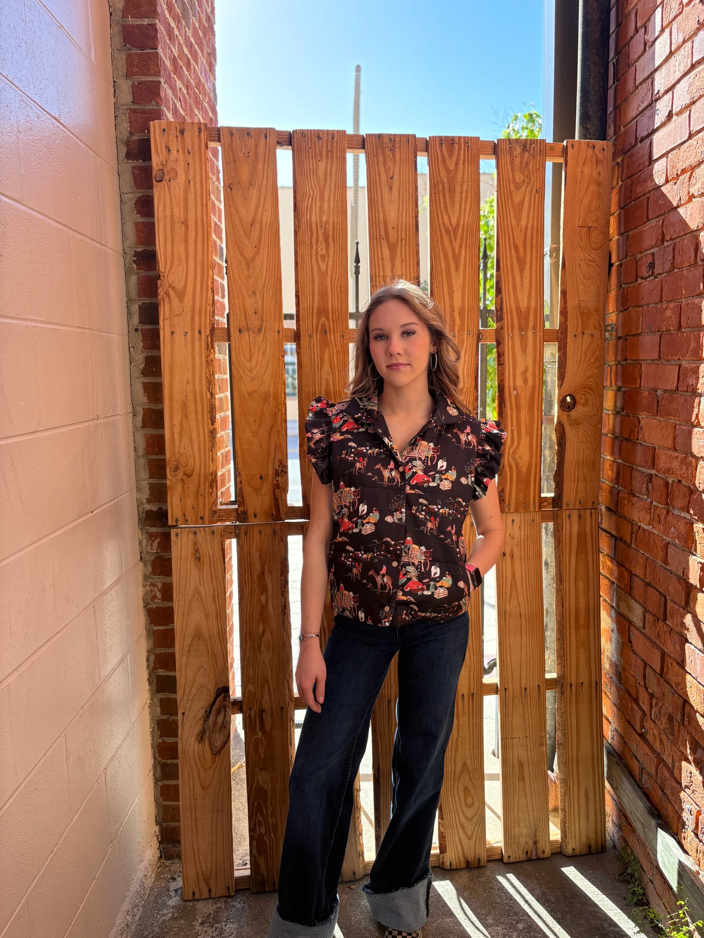 Frontier Wheel – Ruffle Trim Vest