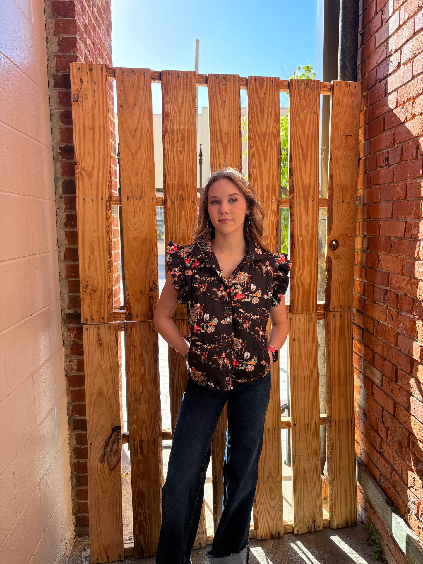 Frontier Wheel – Ruffle Trim Vest