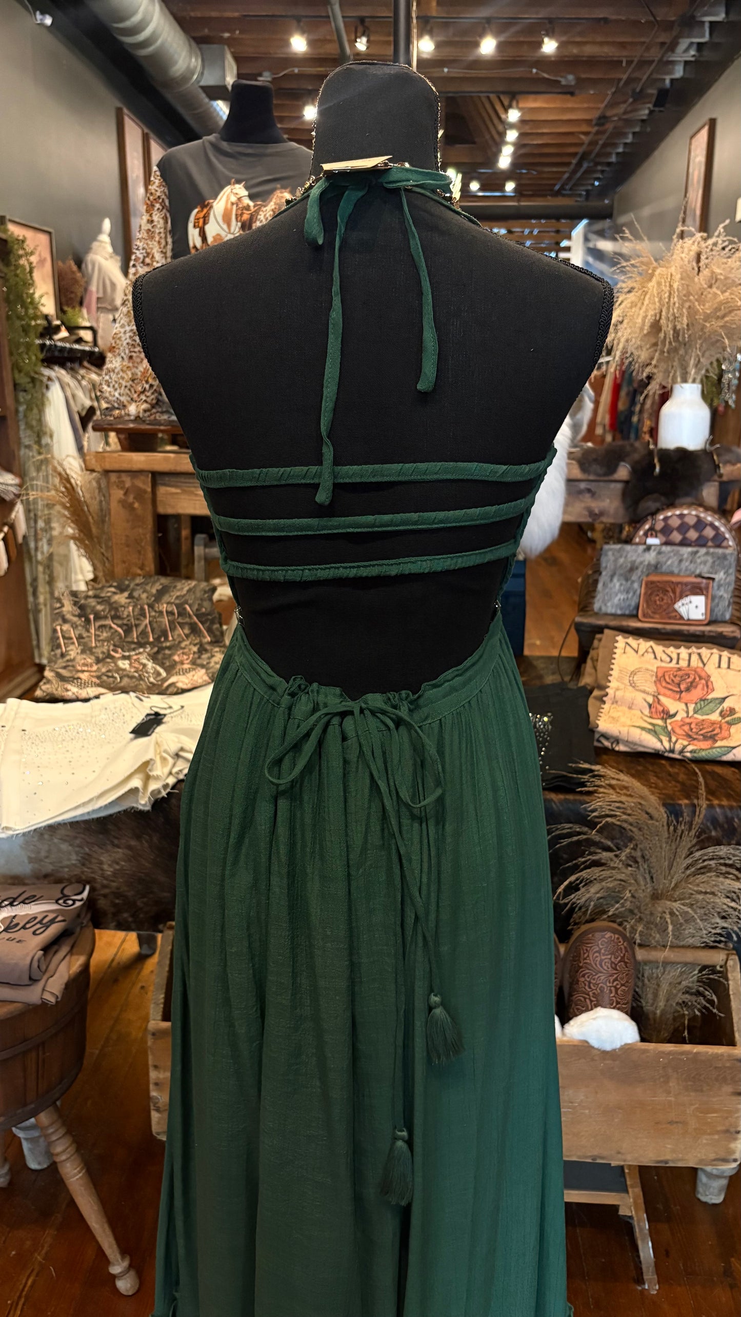 Emerald Romance – Green Maxi Dress