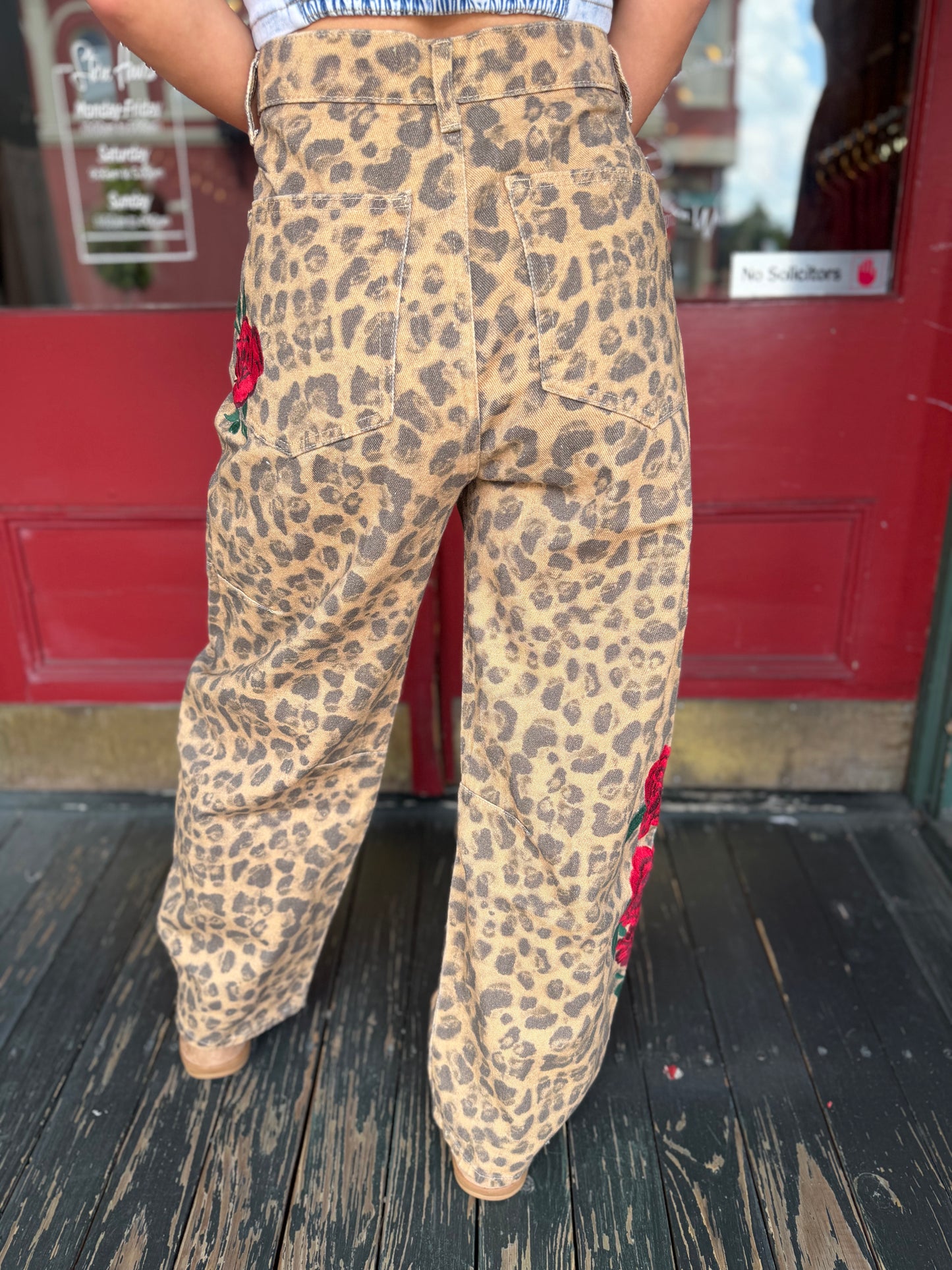 Painted Rebel – Barrel Jeans