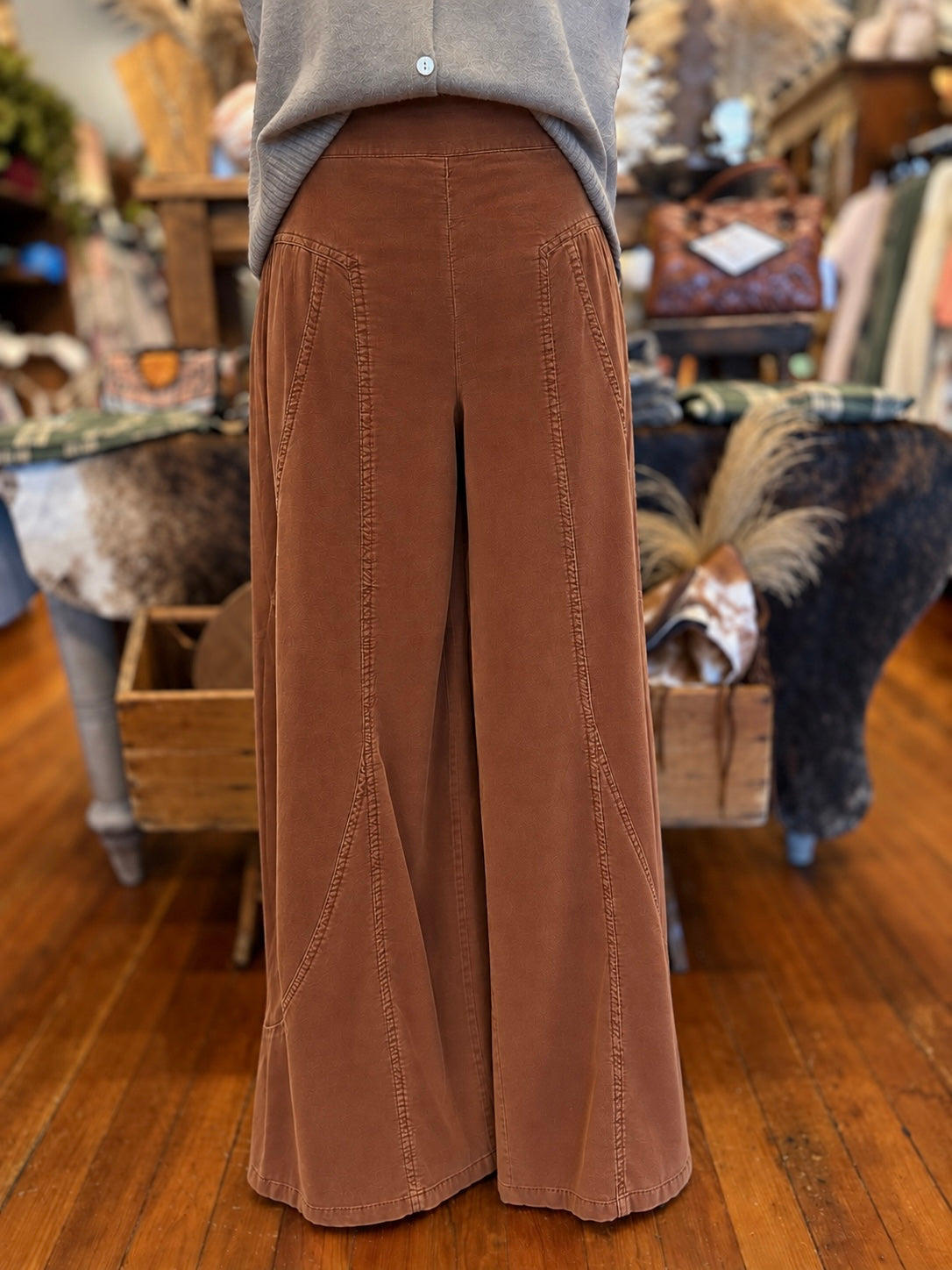 Ramble On – Corduroy Rust Pants