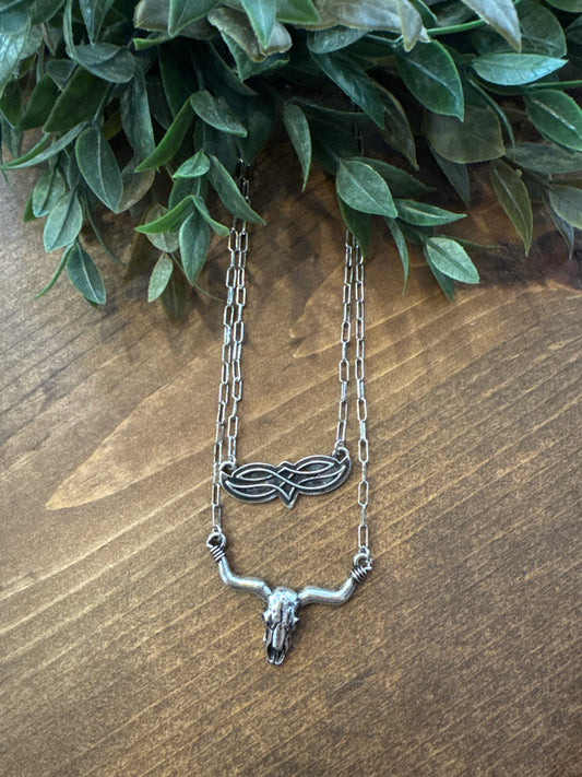 Longhorn & Stitch - Necklace