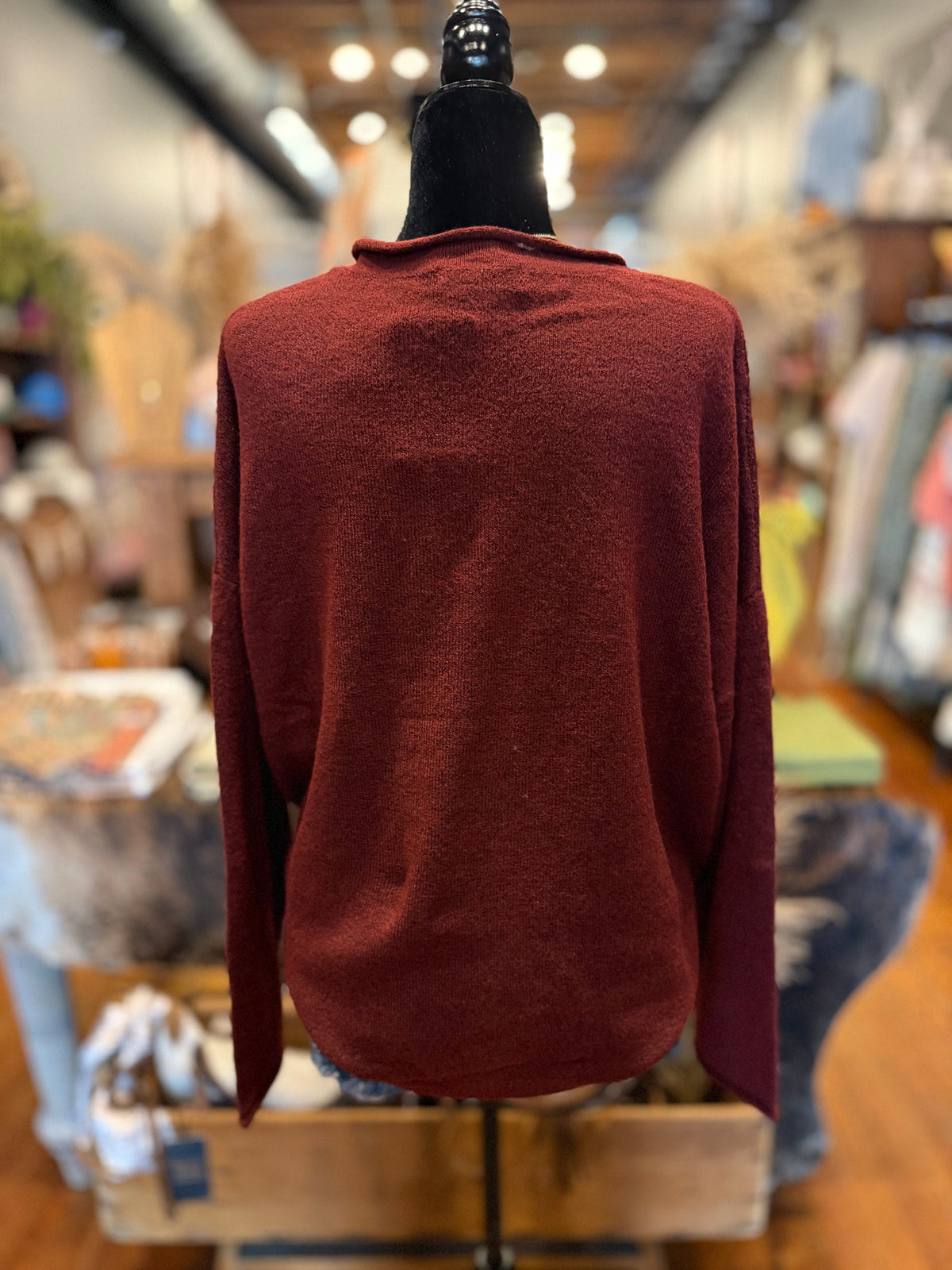 Burgundy Ridge – Henley Top