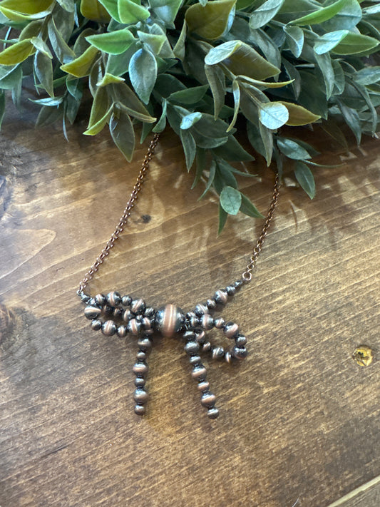 Copper Pearl Bow - Necklace