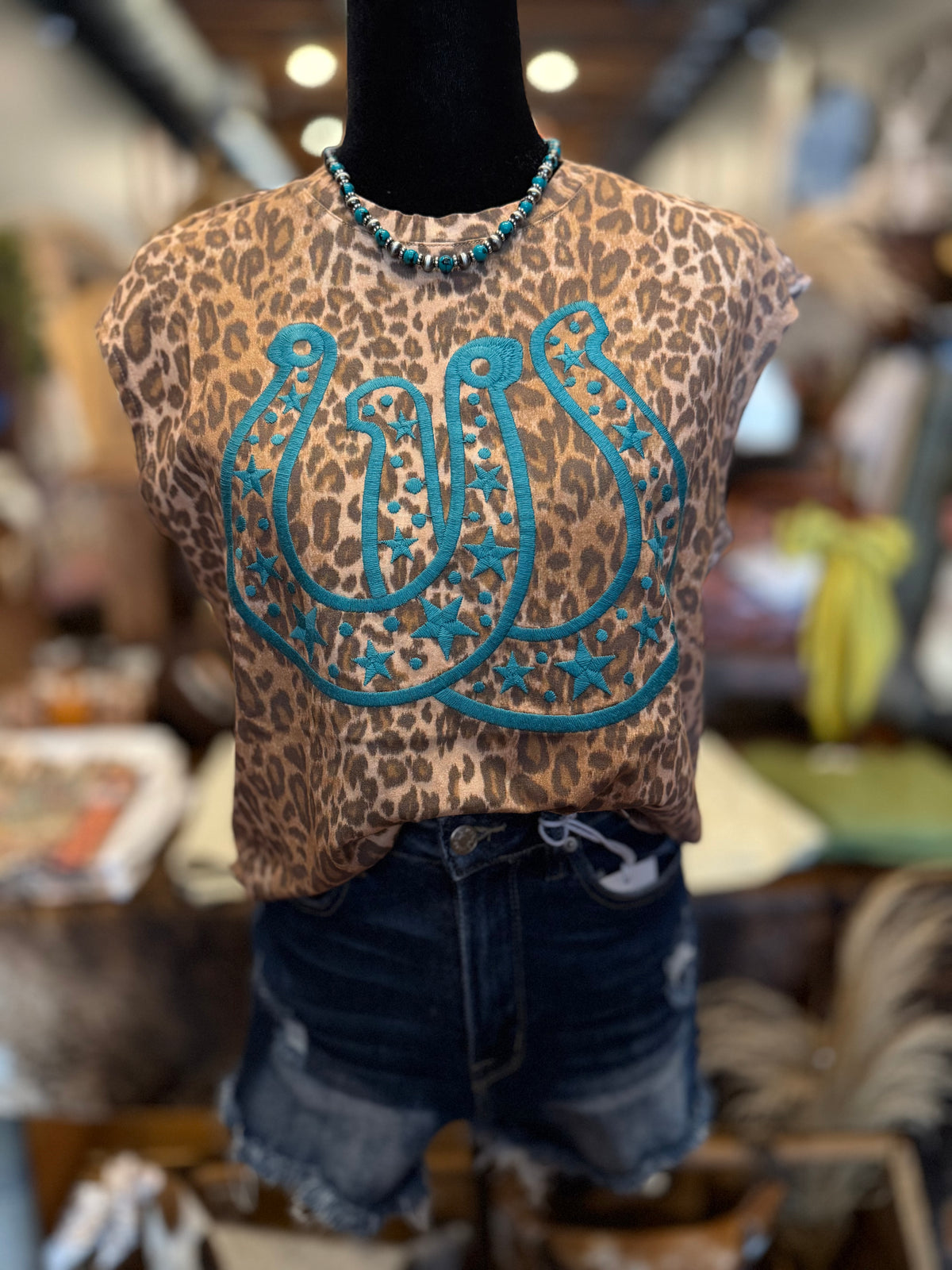 Lucky in Teal – Cheetah Muscle Tank