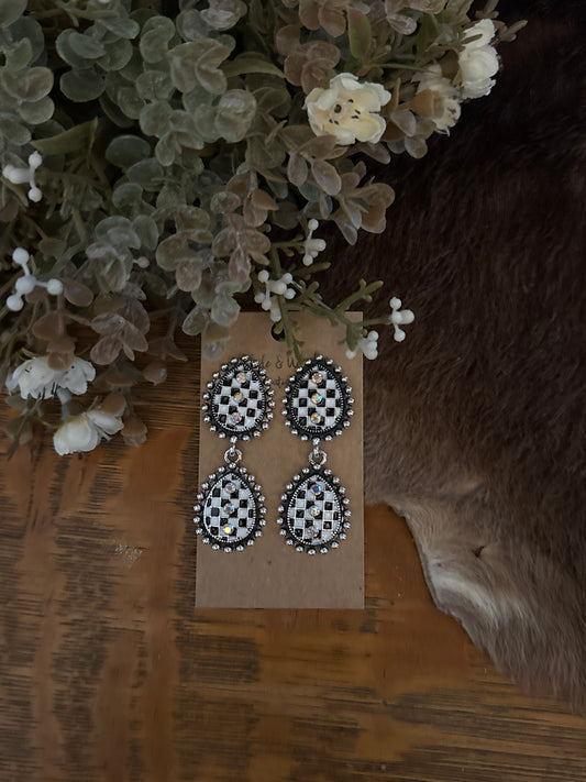 Drop It Check - Earrings