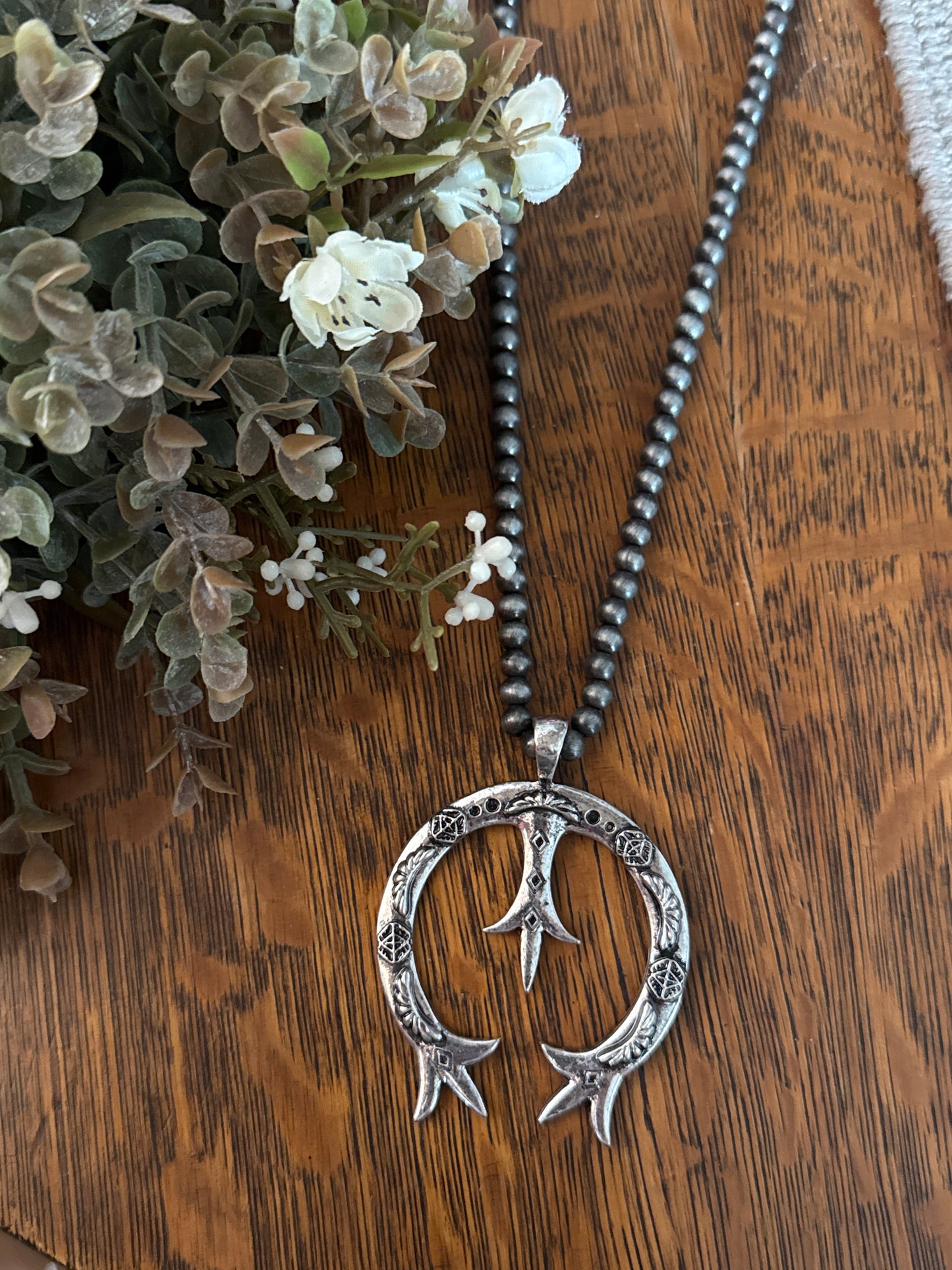 Simply Silver - Pearl Necklace