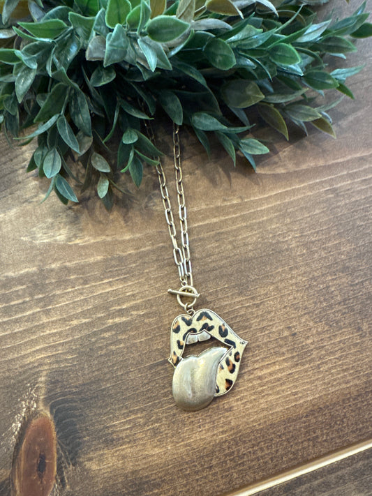 Wild Mouth - Necklace