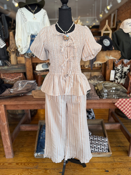 Prairie Cream – Bubble Sleeve Top