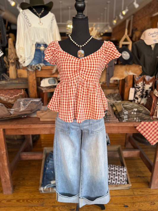 Rusted Romance – Rust Flutter Sleeve Top