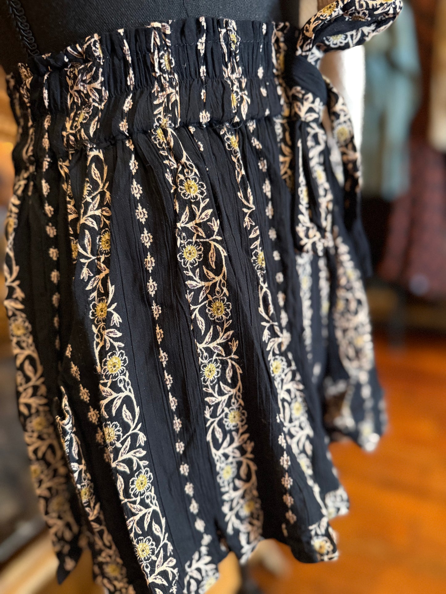 Wander West – Black Printed Shorts