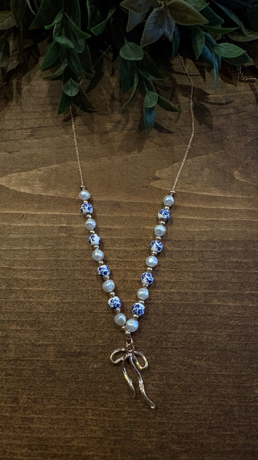 Cottage Pearl-Bow Necklace