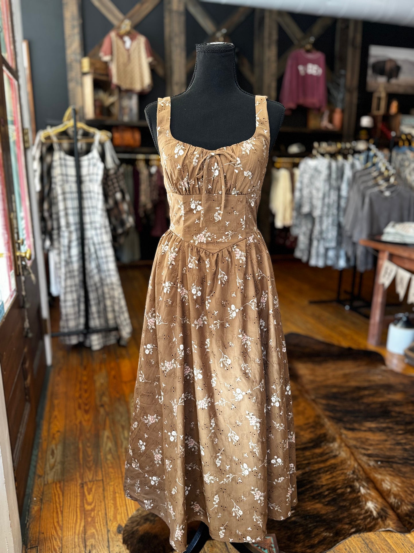 Romantic Ranch – Brown Eyelet Dress