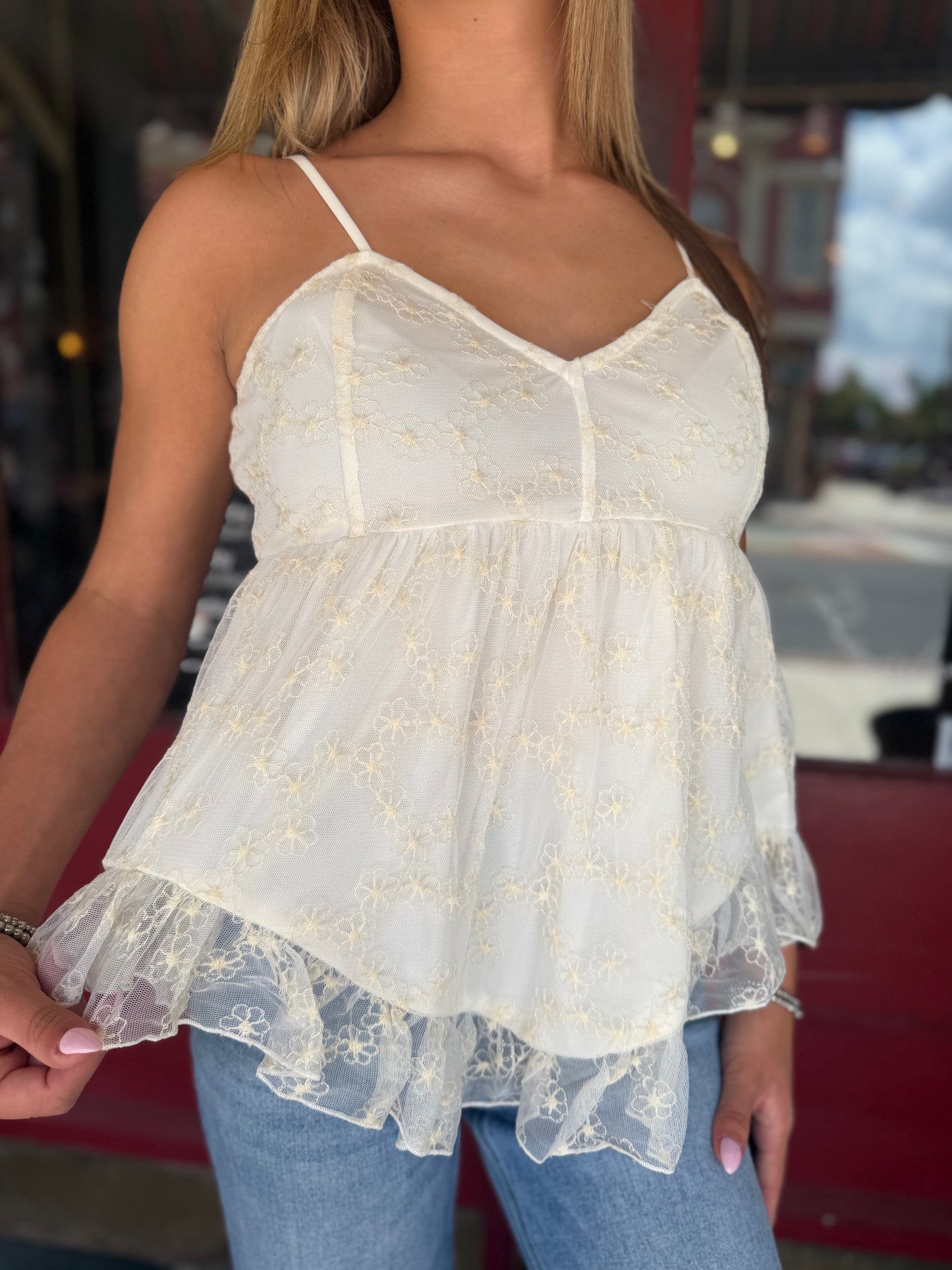Lace & Linen – Ivory Embroidered Tank