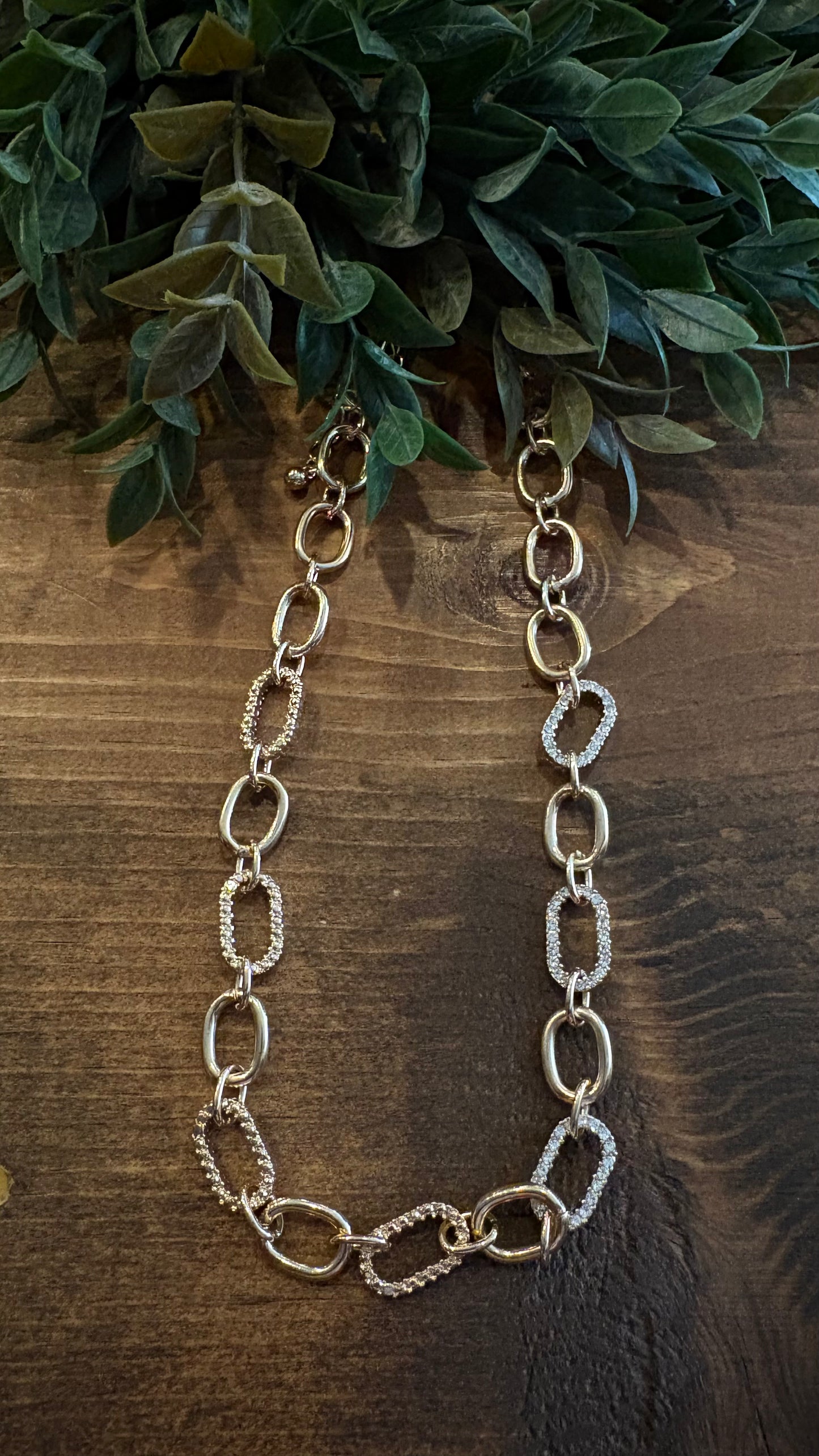 Chunky Bling-Chain Necklace