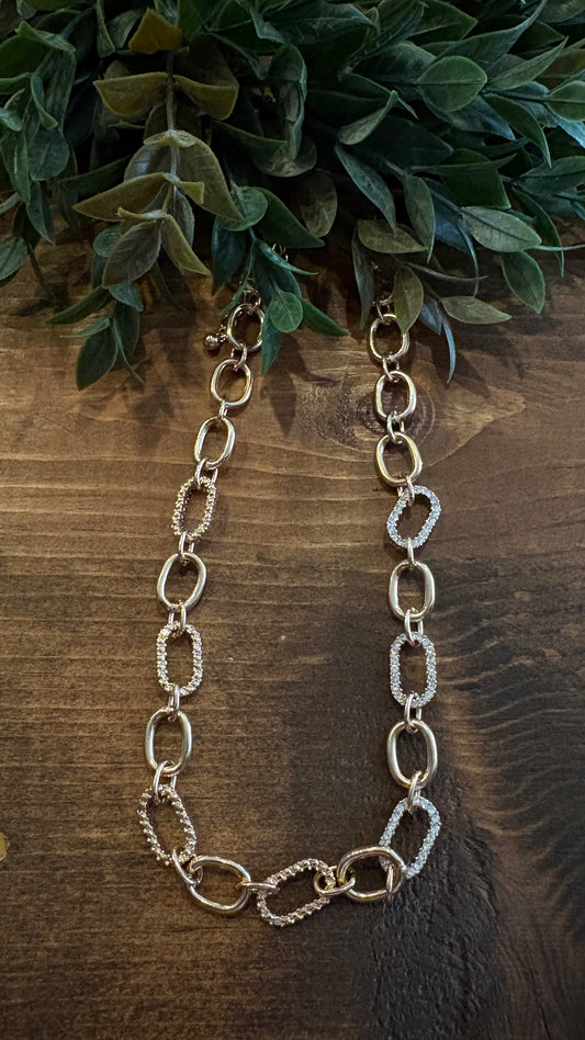 Chunky Bling-Chain Necklace