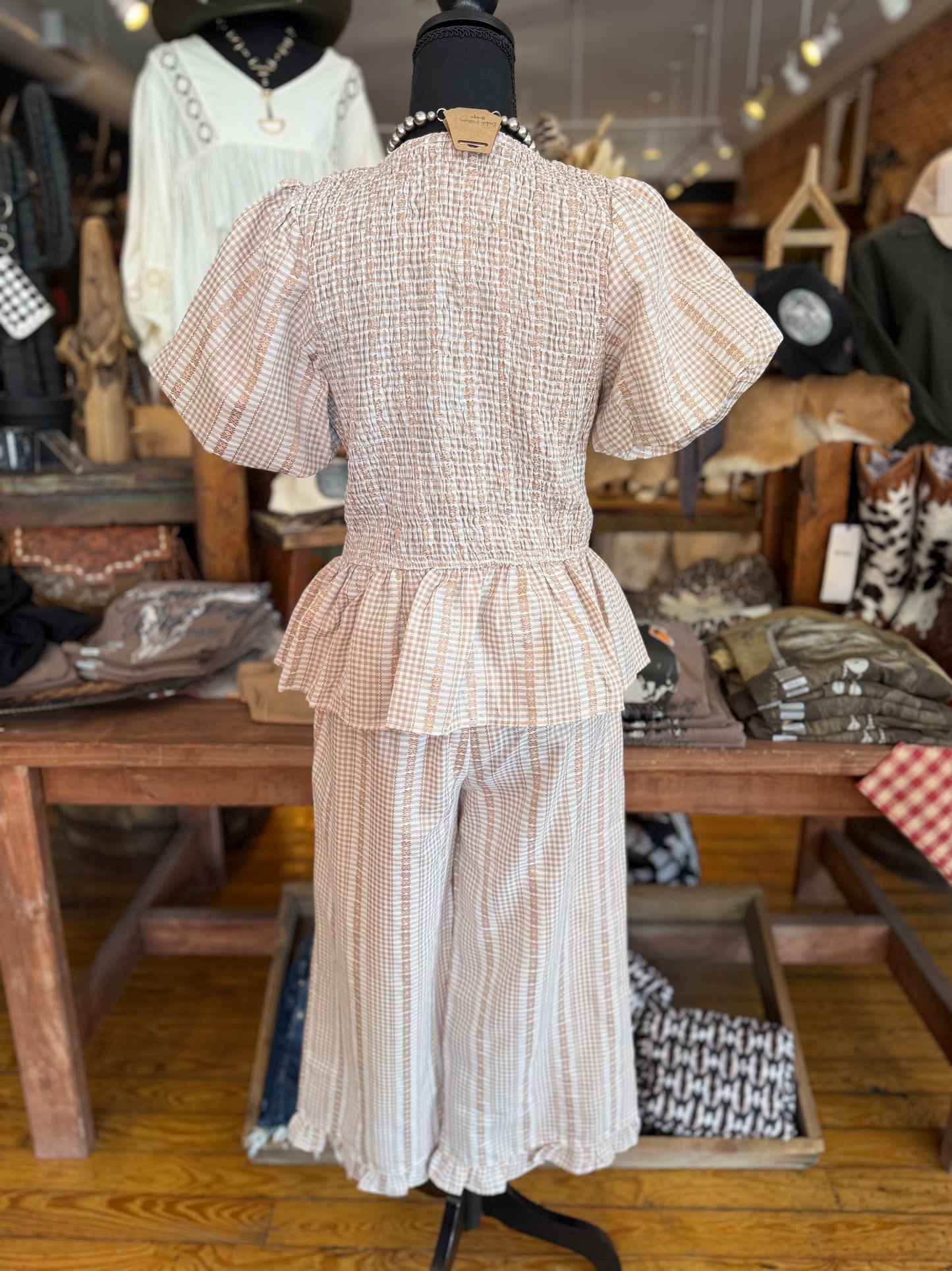Prairie Cream – Bubble Sleeve Top