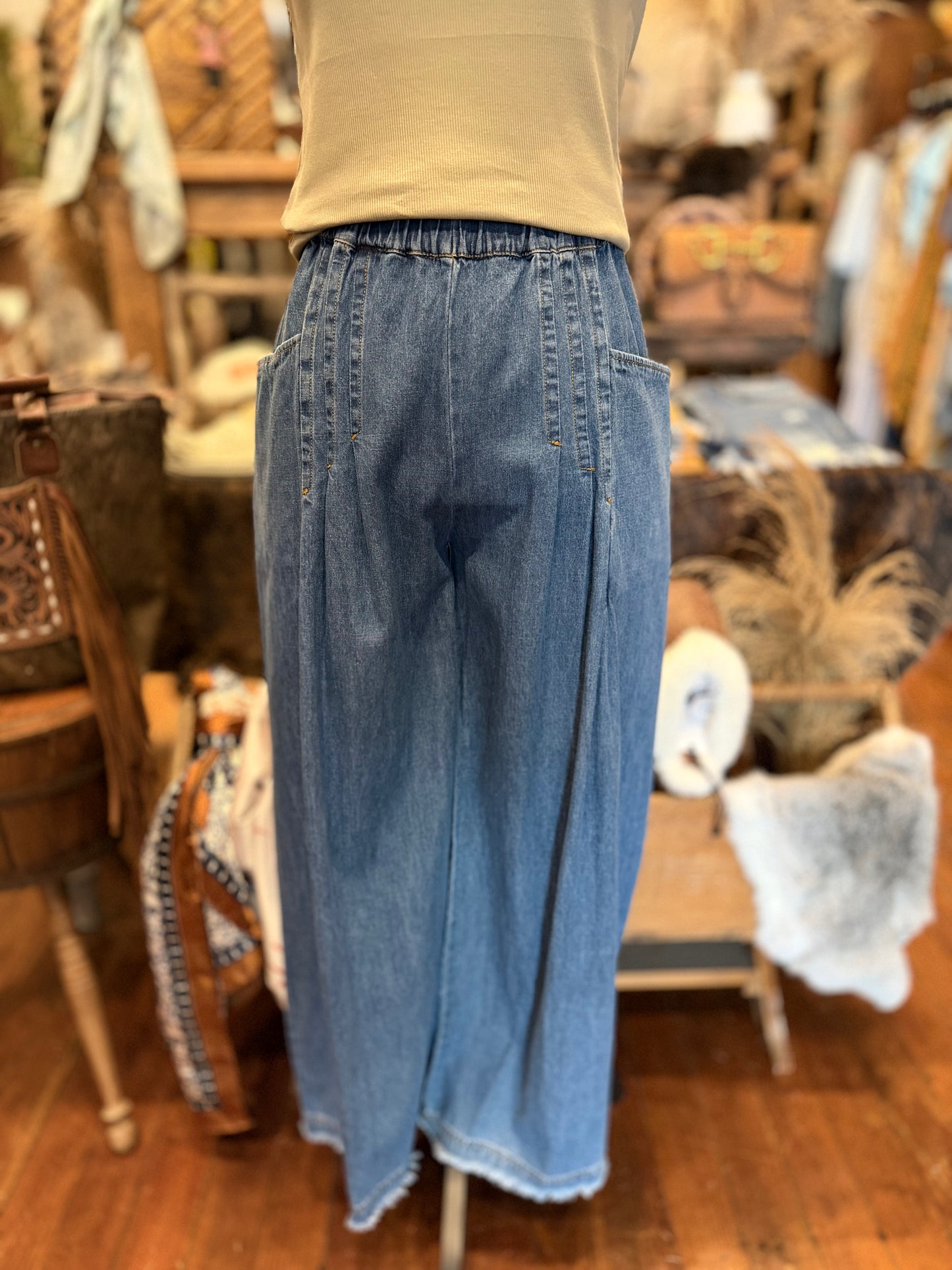 River Wash - Wide Leg Denim Pants