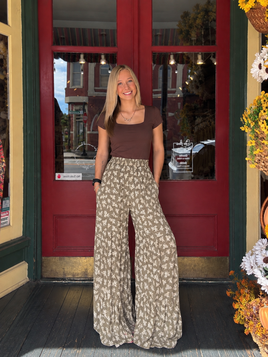 Picking Wildflowers – Olive Floral Tiered Pants