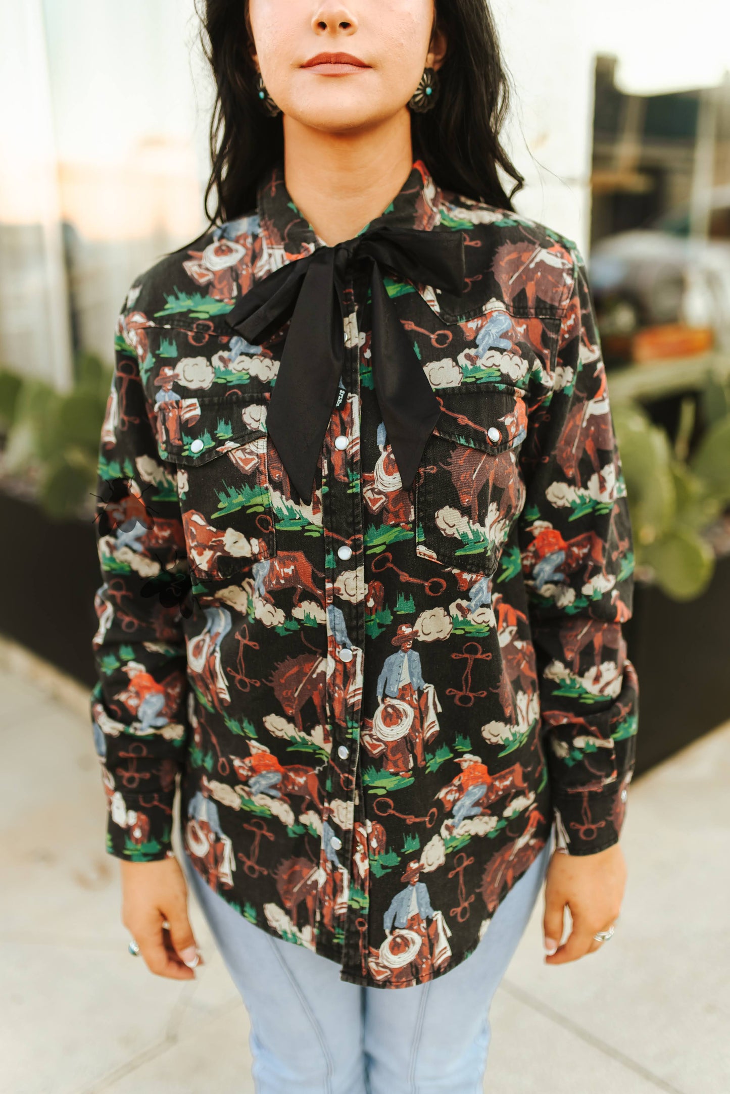 Cowhand Wrangler - Black Brush Popper Top