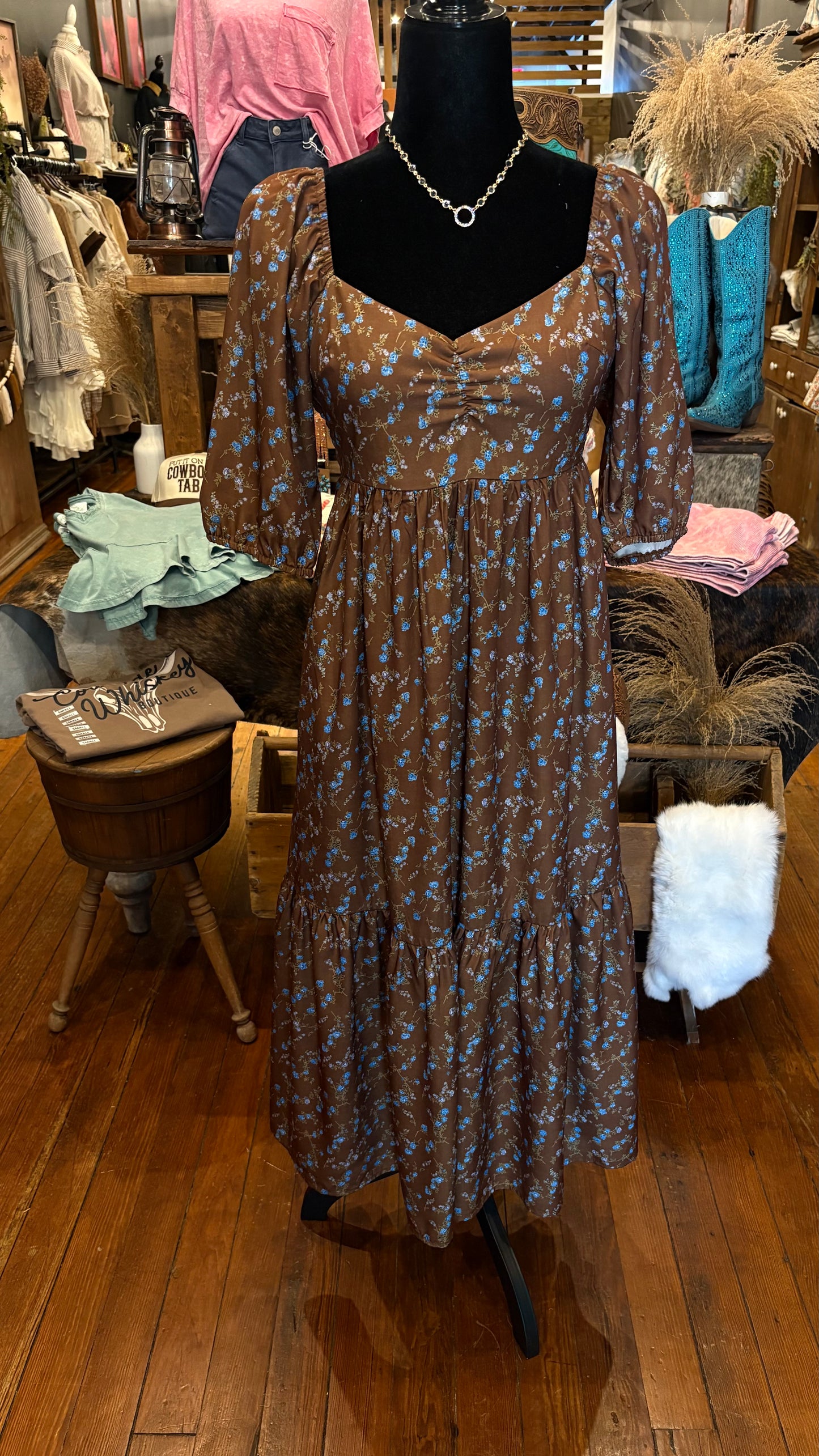 Honey Creek Bloom-  Bubble Sleeve Sweetheart Floral Midi Dress
